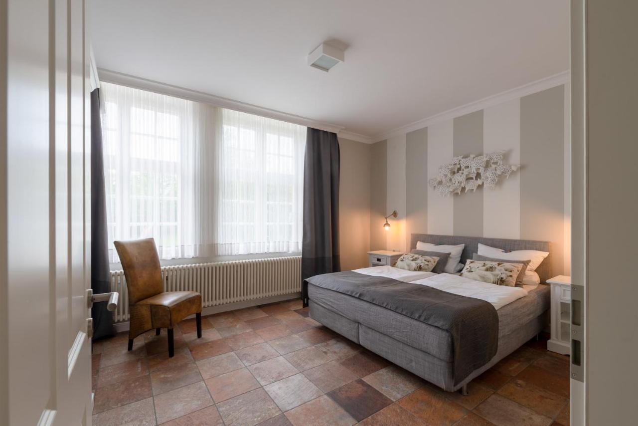 Alte Schule Unter Reet- Klassenzimmer Tumlauer Koog Bagian luar foto