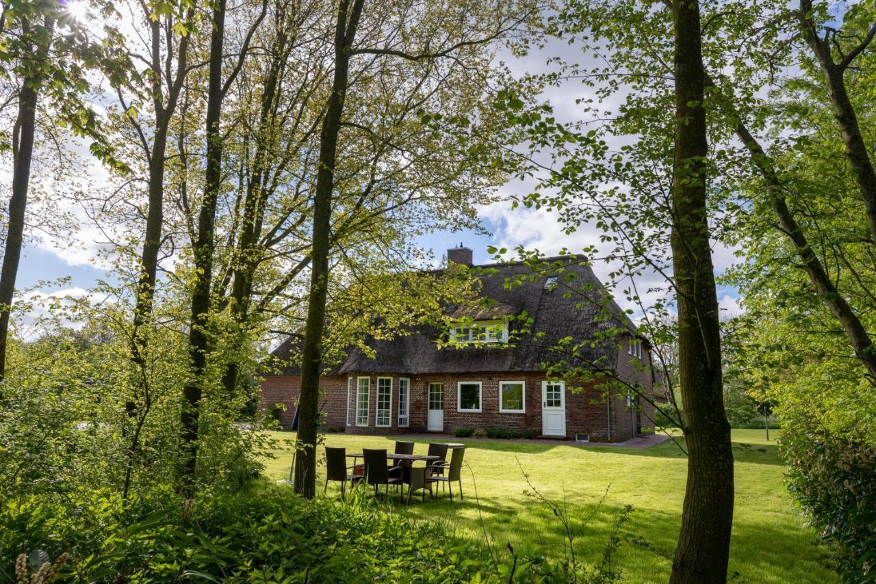 Alte Schule Unter Reet- Klassenzimmer Tumlauer Koog Bagian luar foto